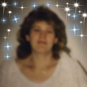 Meet your Posher, Adelle